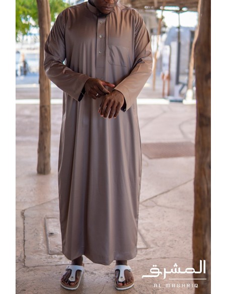 Qamis marron | Modèle saoudien | Collection AL MASHRIQ