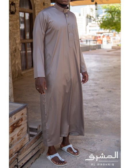 Qamis marron | Modèle saoudien | Collection AL MASHRIQ