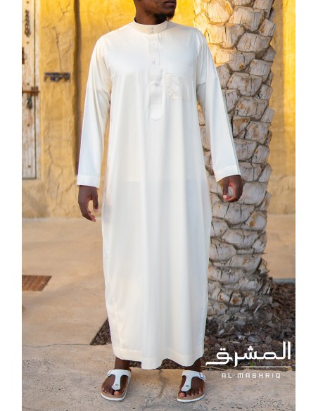 AL MASHRIQ" gebroken wit Saudische Qami's