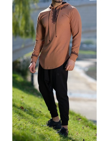 Sweat qabail etniz relief camel