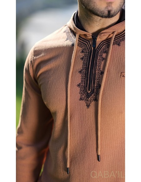 Sweat qabail etniz relief camel